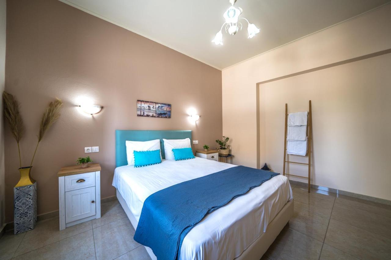 Iro City And Beach Boutique Homes Chrissi Akti Chania Exterior foto