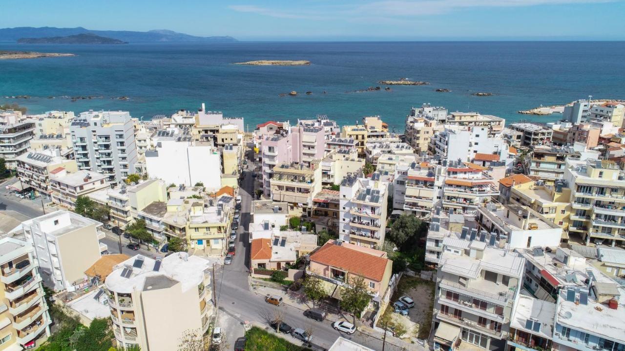 Iro City And Beach Boutique Homes Chrissi Akti Chania Exterior foto