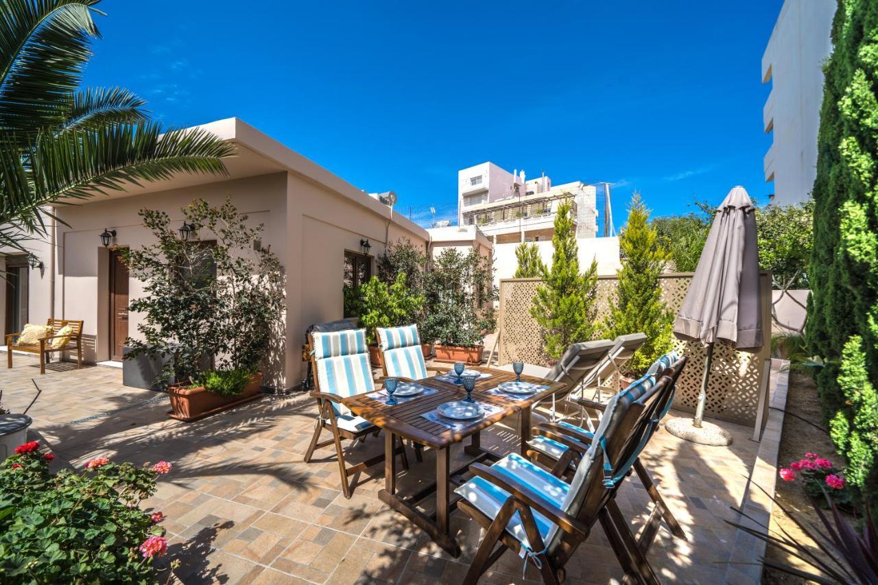Iro City And Beach Boutique Homes Chrissi Akti Chania Exterior foto