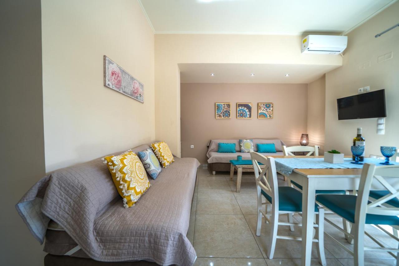 Iro City And Beach Boutique Homes Chrissi Akti Chania Exterior foto