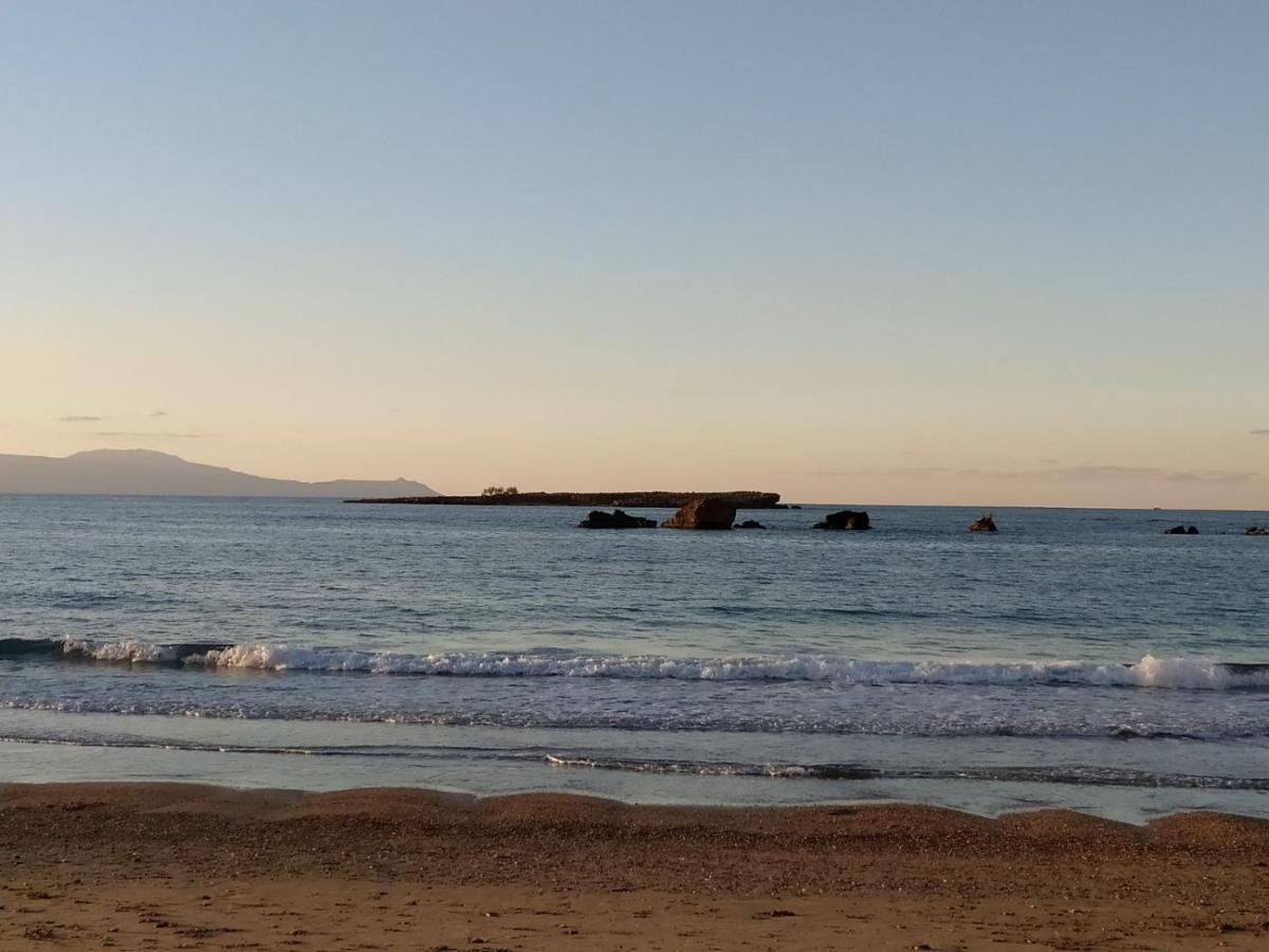 Iro City And Beach Boutique Homes Chrissi Akti Chania Exterior foto